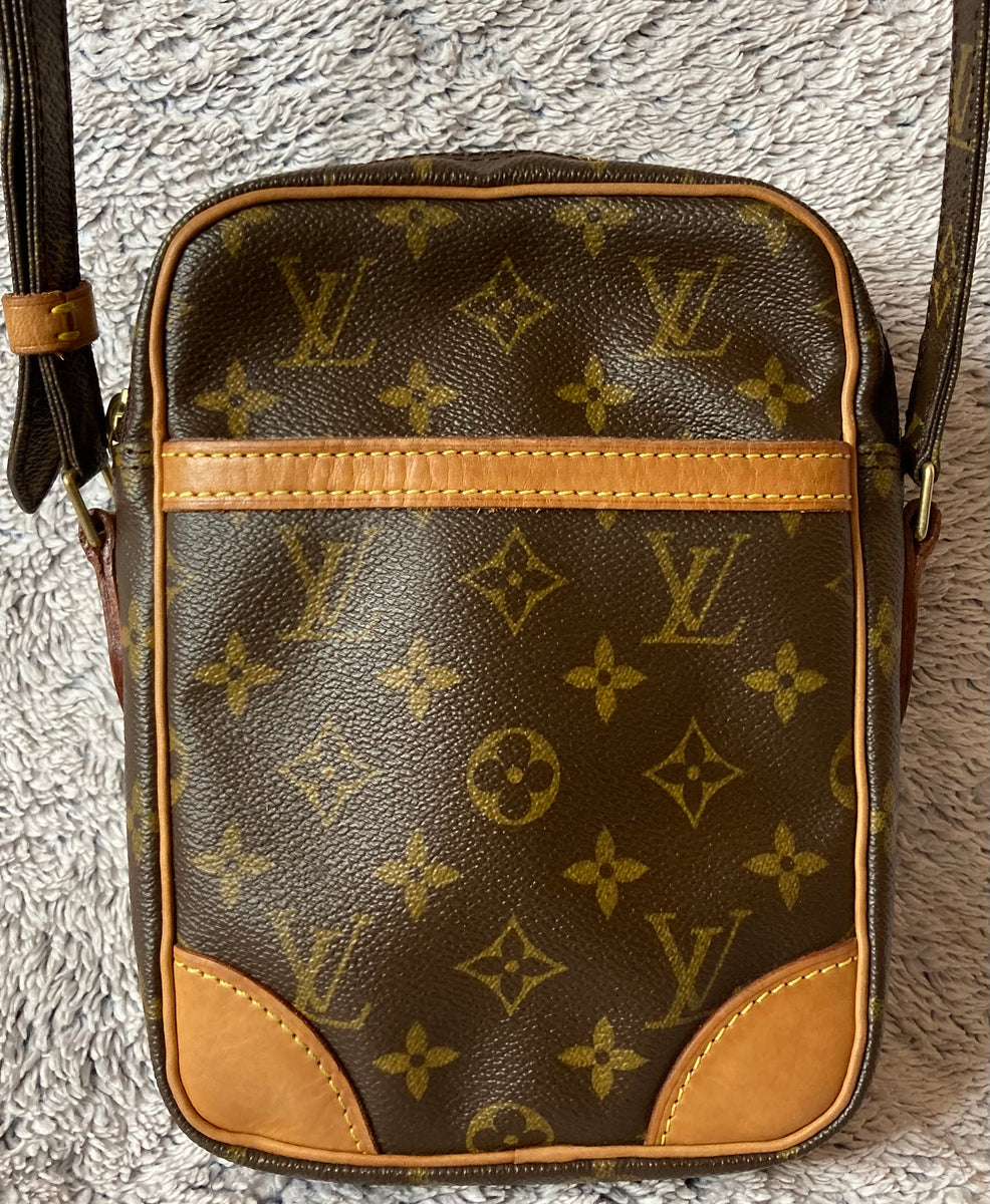 Louis Vuitton Danube Monogram Crossbody Shoulder Bag SL0040