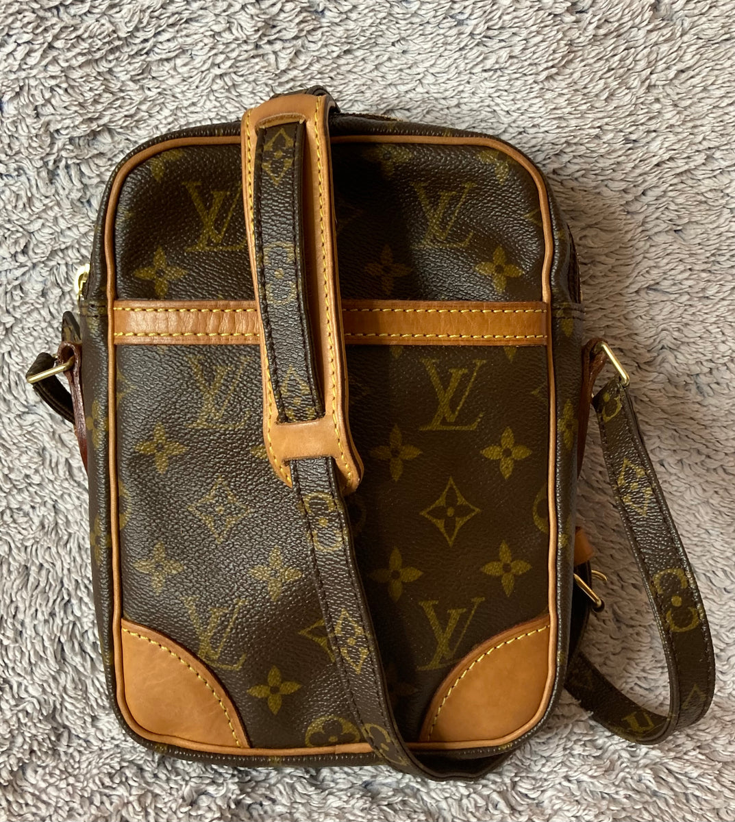 Louis Vuitton Danube Monogram Crossbody Shoulder Bag SL0040