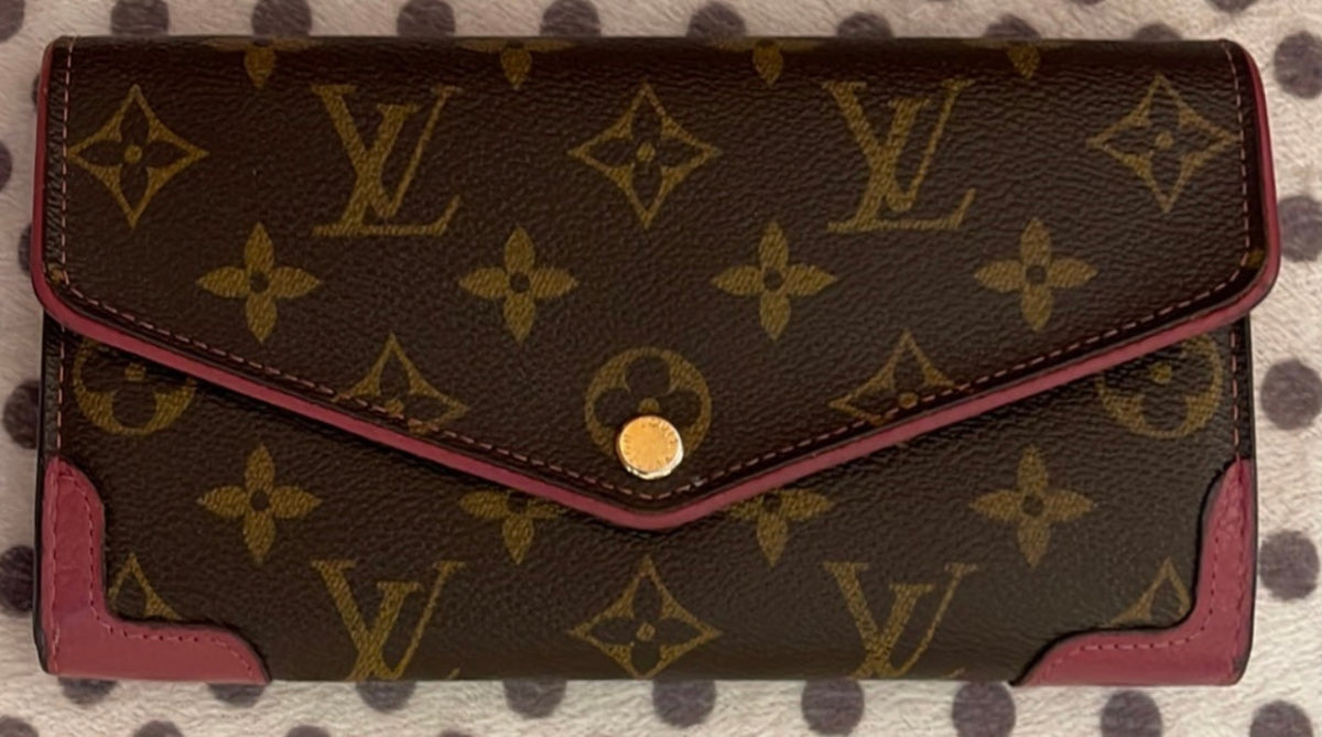 Louis factory Vuitton Sarah Crossbody Long Wallet monogram