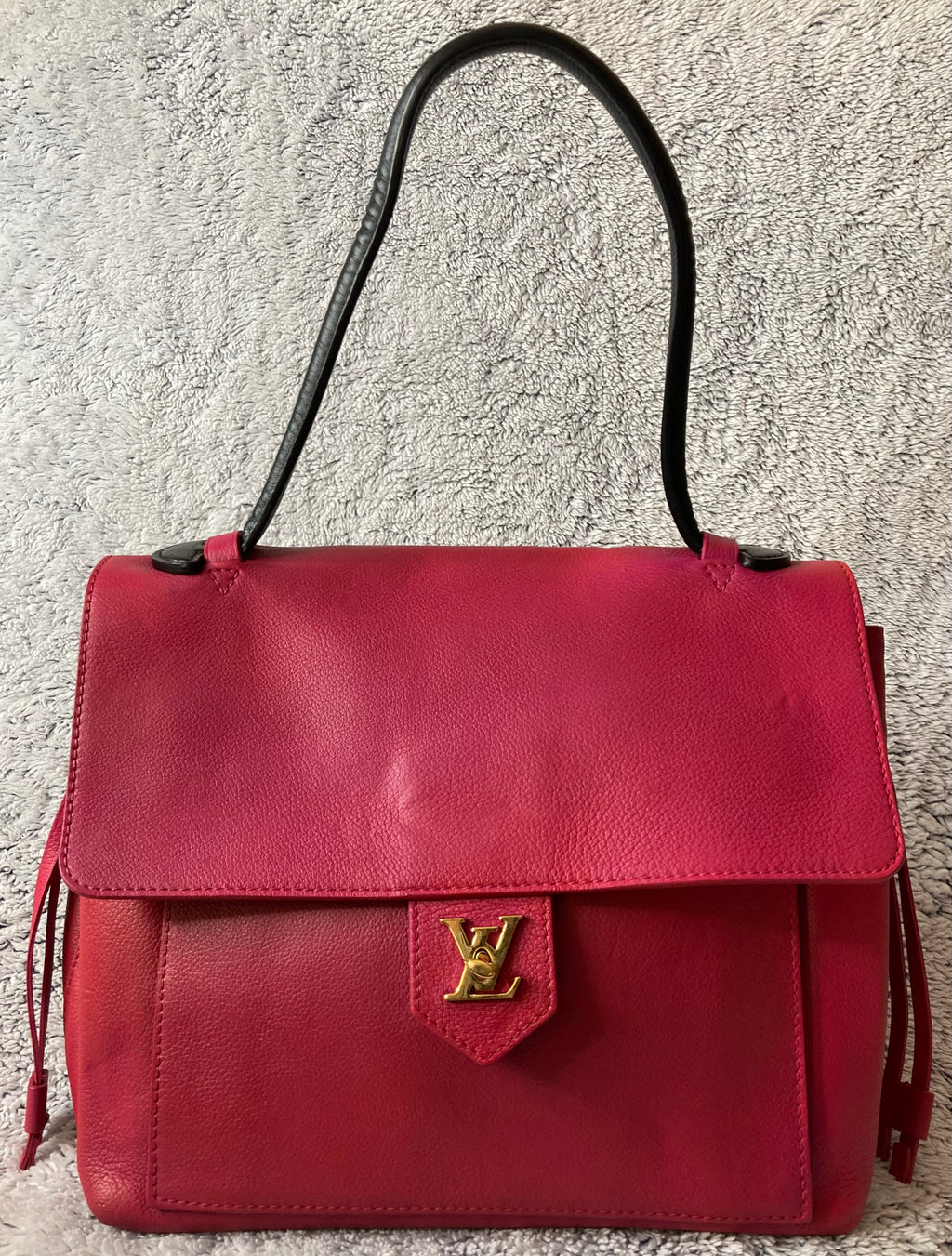 Louis Vuitton Fuchsia Cruise Lockme PM Hand Bag FL1115