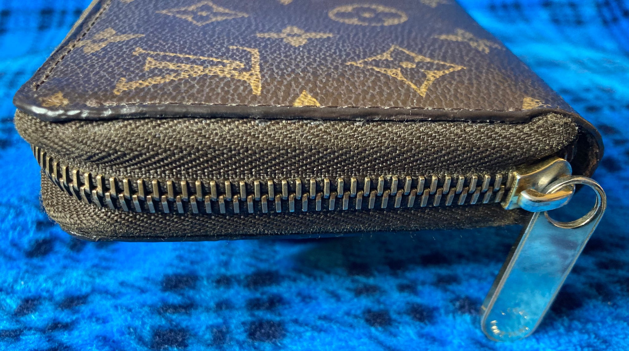 Louis Vuitton Monogram Zippy Zip Around Long Wallet