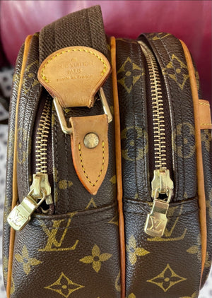 Louis Vuitton Reporter PM Monogram Crossbody Handbag SP0016