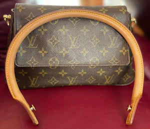 Louis Vuitton Mini Looping MI0052