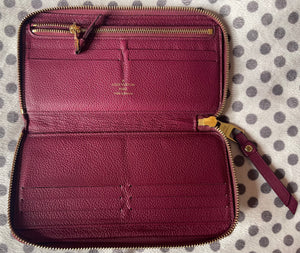 Louis Vuitton Portefeuille Zippy Secret Bordeaux Empreinte Leather
