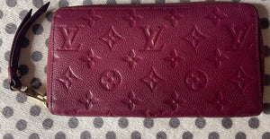 Louis Vuitton Portefeuille Zippy Secret Bordeaux Empreinte Leather